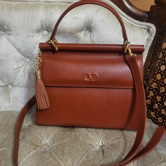 Authentic vintage Valentino Garavani two way tassel charm bag - Picture 1 of 12